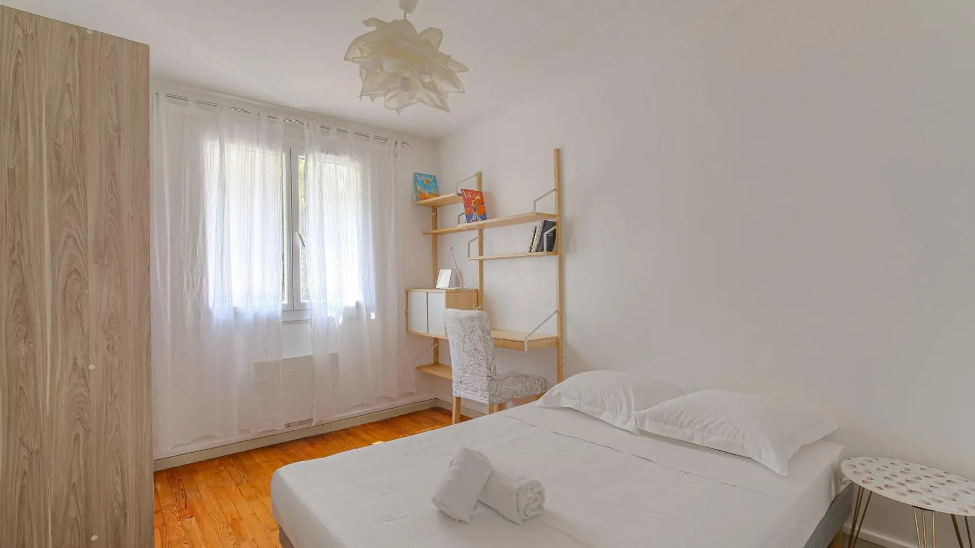 Apartment Charmant Et Chaleureux Proche Metro Gratte-Ciel Villeurbanne